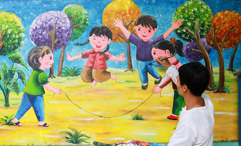 Vẽ Tranh Tường Trường Tiểu Học Uy Tín Toàn Quốc - Leoart